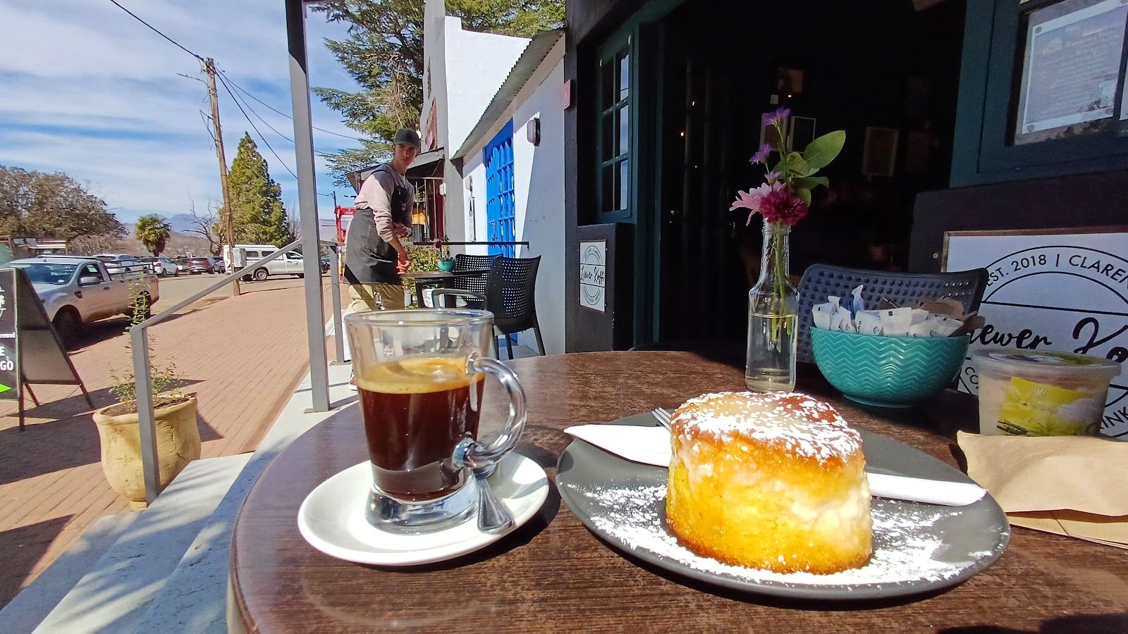 Cake and iced coffee on the stoep